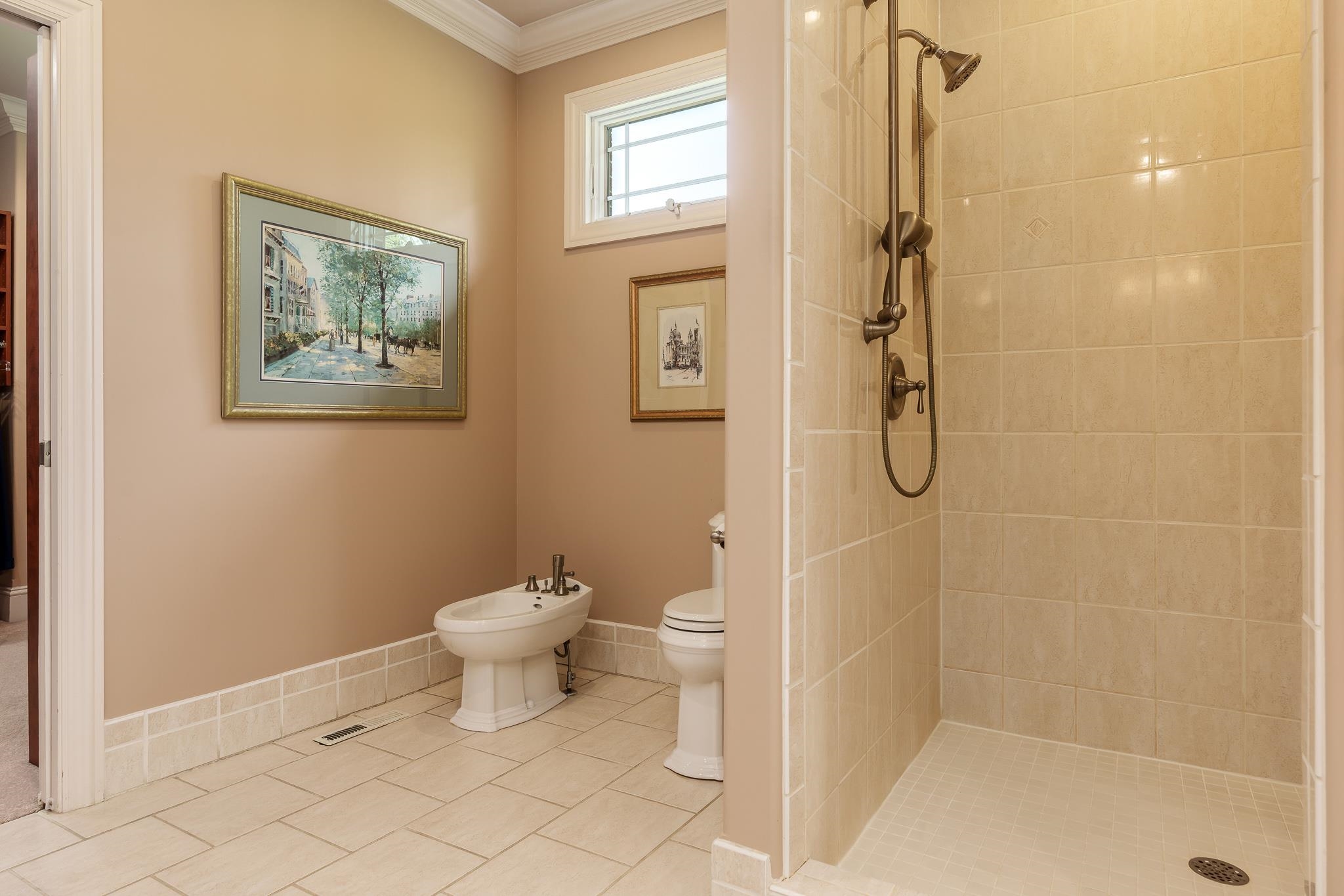 Belvidere, Illinois 61008, United States, 5 Bedrooms Bedrooms, ,4 BathroomsBathrooms,Residential,Active,129659