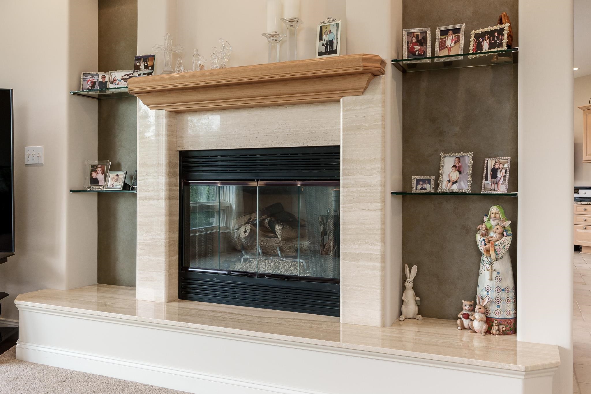 Rockford, Illinois 61114, United States, 4 Bedrooms Bedrooms, ,4 BathroomsBathrooms,Residential,Pending,210286