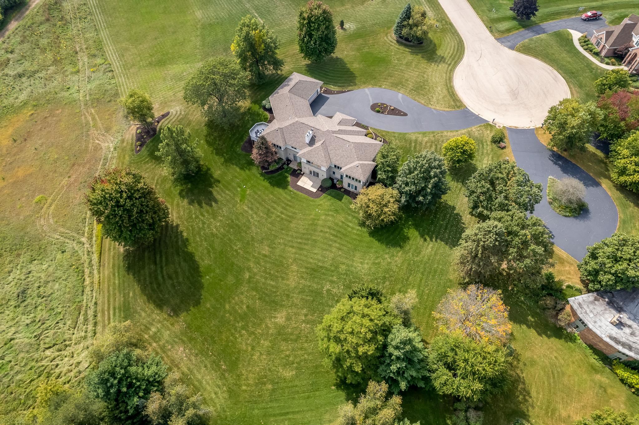 Rockford, Illinois 61114, United States, 4 Bedrooms Bedrooms, ,4 BathroomsBathrooms,Residential,Pending,210286