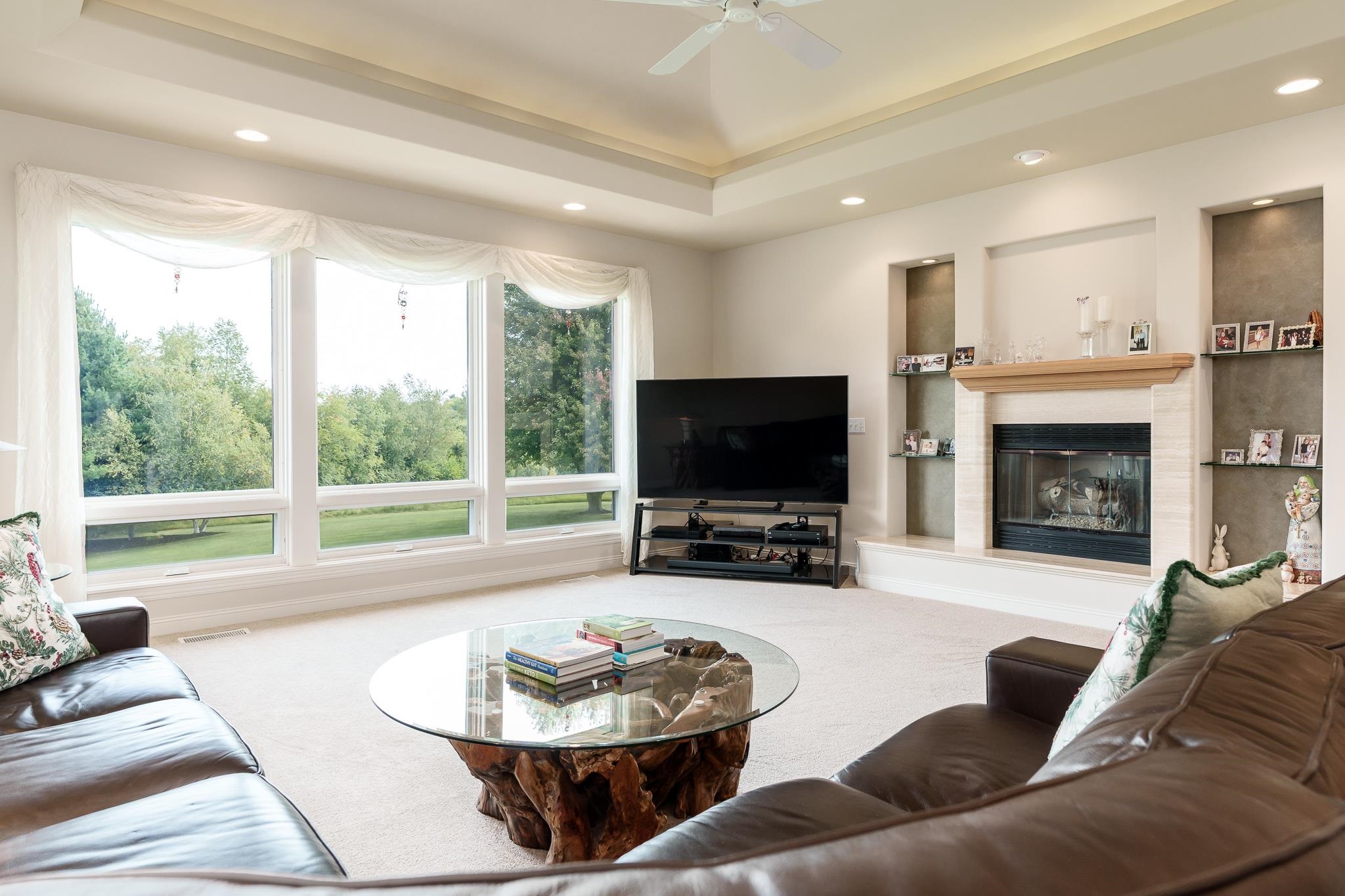 Rockford, Illinois 61114, United States, 4 Bedrooms Bedrooms, ,4 BathroomsBathrooms,Residential,Pending,210286