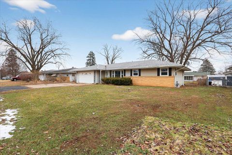 Homes For Sale - 6962 Ralph Road<br/> Winnebago County, ROCKFORD, IL 61109