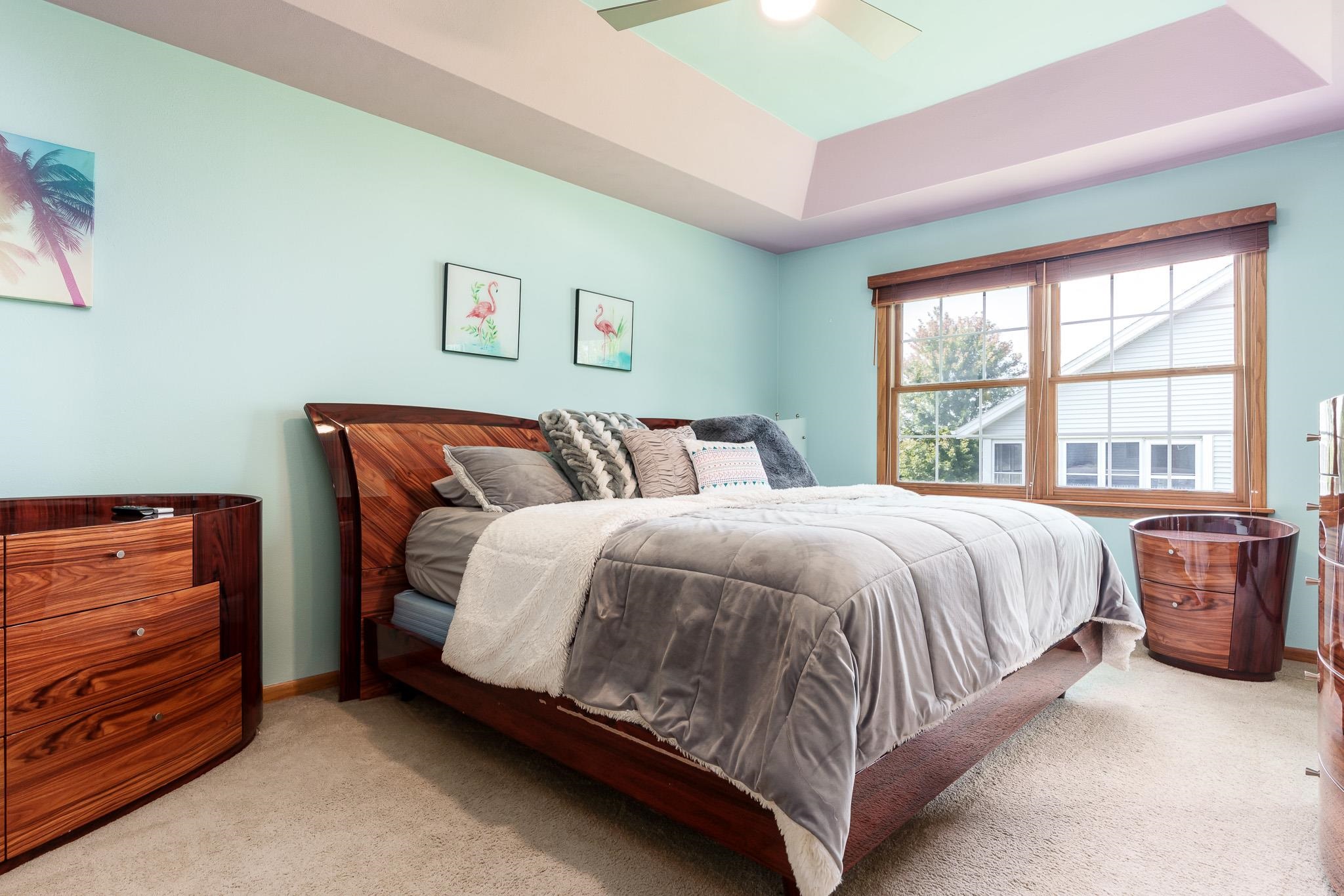 Loves Park, Illinois 61111, United States, 2 Bedrooms Bedrooms, ,3 BathroomsBathrooms,Residential,Pending,44449