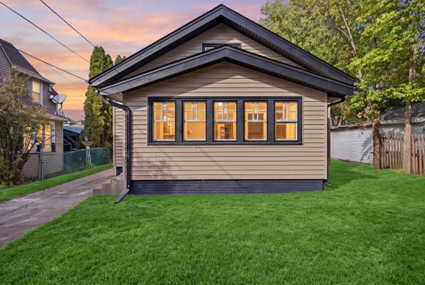 918 21ST AVE, ROCKFORD, IL 61104 - Image dccf376f7a8295b0b6faaa4910fae3a4/965457357