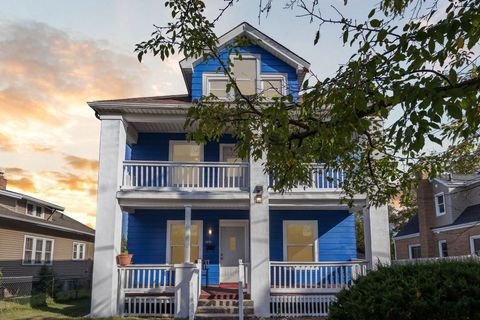 Multifamily For Sale - 434 16th Avenue<br/> ROCKFORD, IL 61104