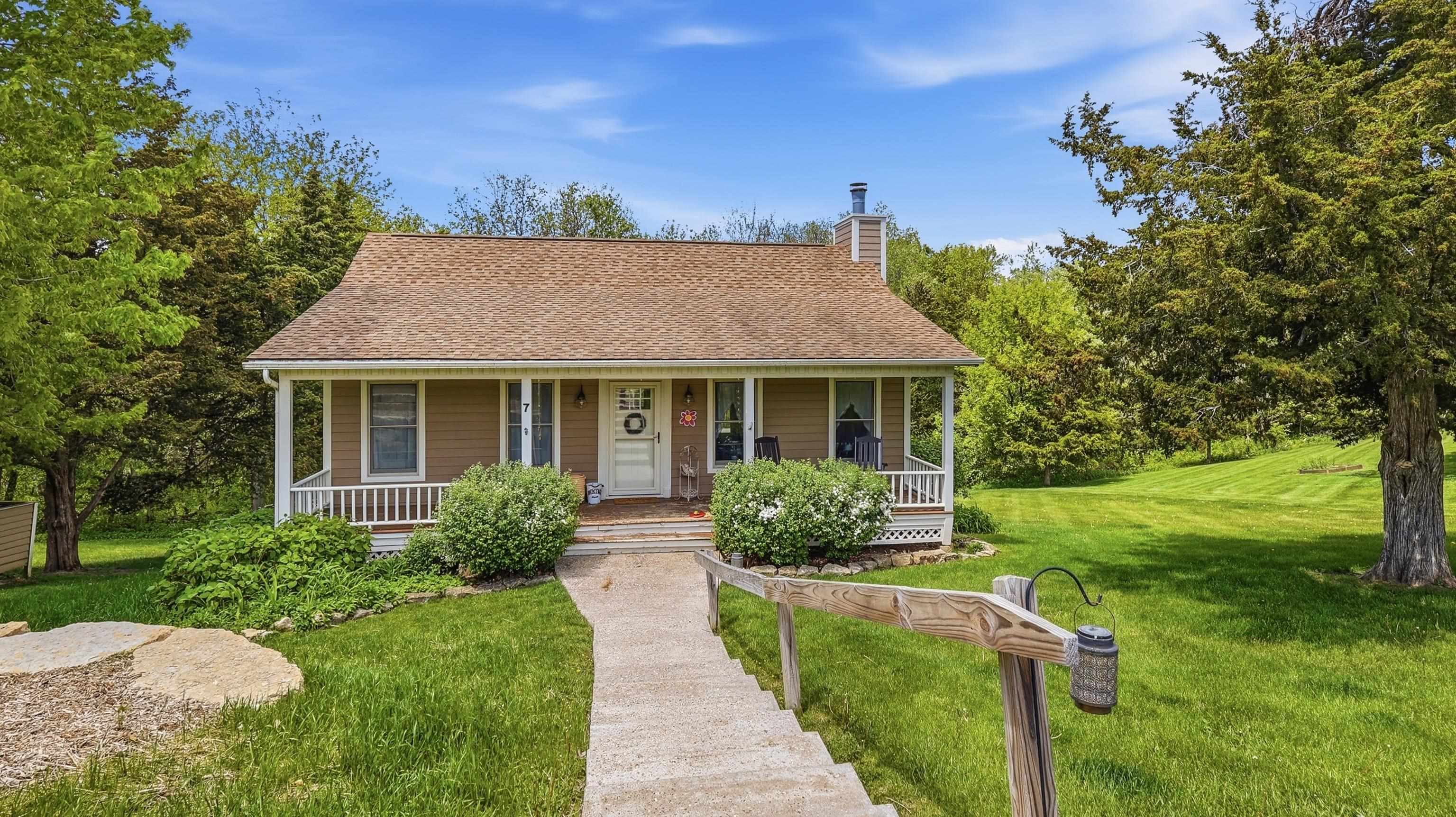 7 Copperwood Gap