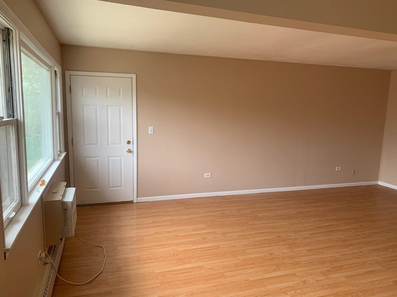 Machesney Park, Illinois 61115, United States, 2 Bedrooms Bedrooms, ,1 BathroomBathrooms,Residential,Active,126492