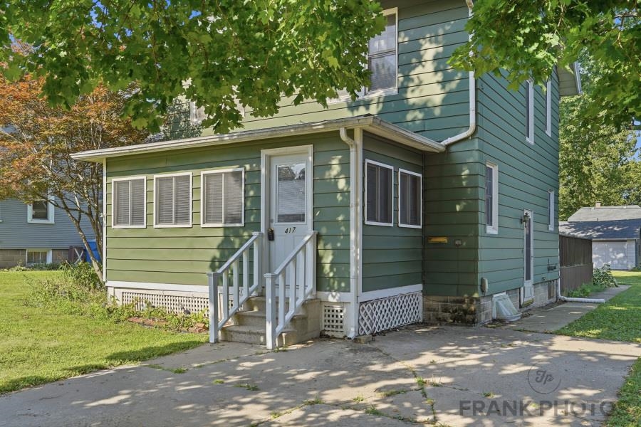Photo 1 of 30 — 417 2nd Avenue, DIXON, IL 61021