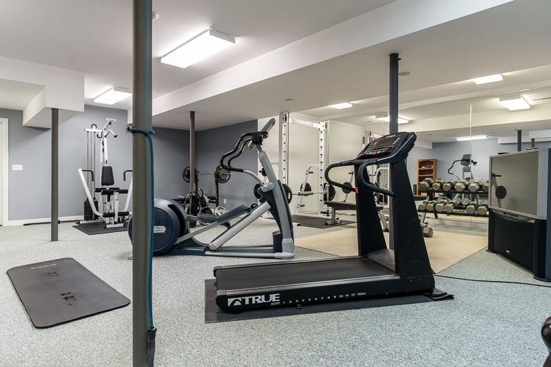 Belvidere, Illinois 61008, United States, 4 Bedrooms Bedrooms, ,4 BathroomsBathrooms,Residential,Pending,59519