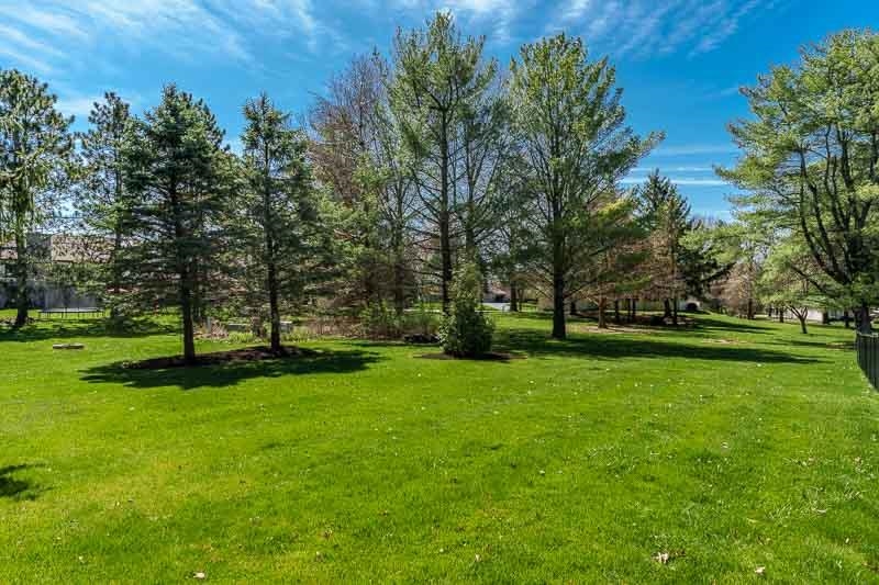 Belvidere, Illinois 61008, United States, 4 Bedrooms Bedrooms, ,4 BathroomsBathrooms,Residential,Pending,59519