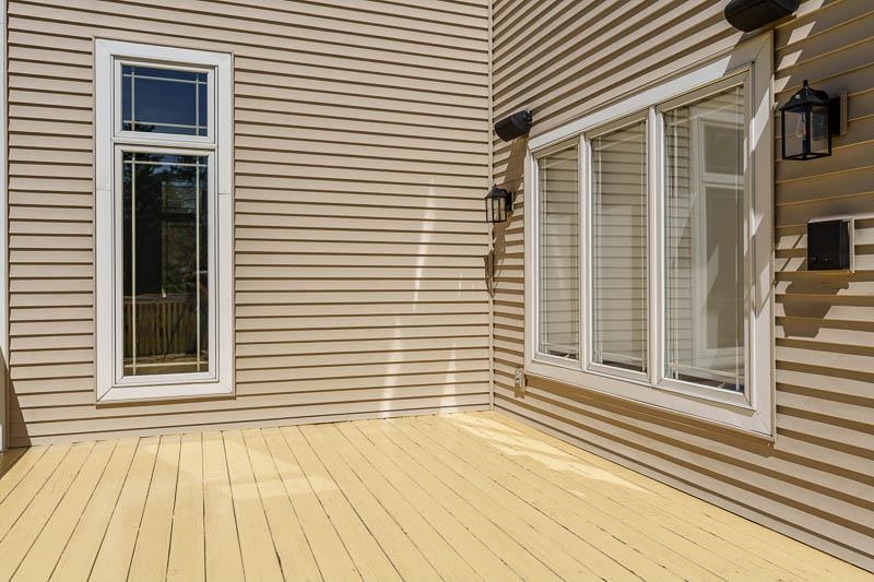 Belvidere, Illinois 61008, United States, 4 Bedrooms Bedrooms, ,4 BathroomsBathrooms,Residential,Pending,59519