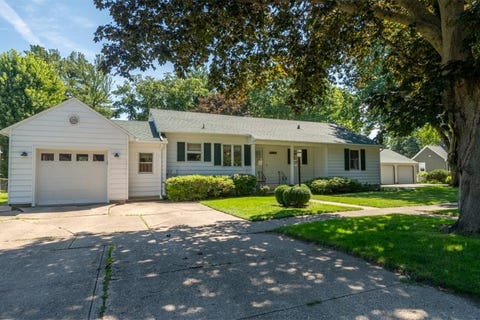 Homes For Sale - 513 N 6th Street<br/> OREGON, IL 61061