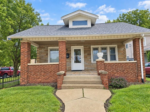 Homes For Sale - 529 N Longwood Street<br/> ROCKFORD, IL 61107