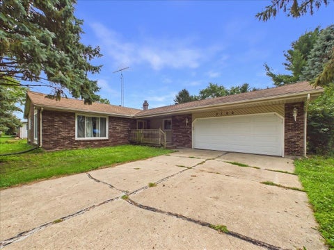 Homes For Sale - 2783 Karr Road<br/> BELVIDERE, IL 61008