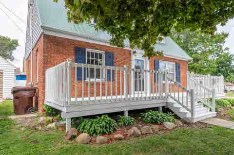 Homes For Sale - 206 N Mulberry Street<br/> Ogle County, MOUNT MORRIS, IL 61054