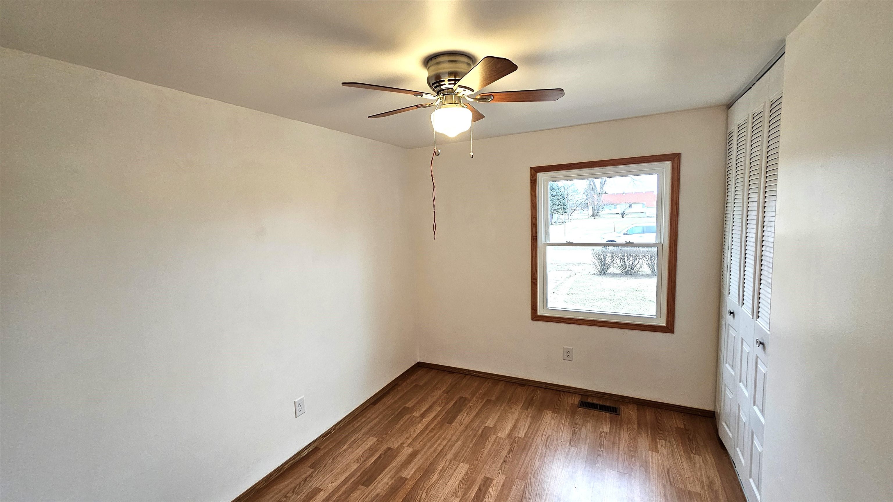 Kingston, Illinois 60145, United States, 3 Bedrooms Bedrooms, ,1 BathroomBathrooms,Residential,Pending,20585