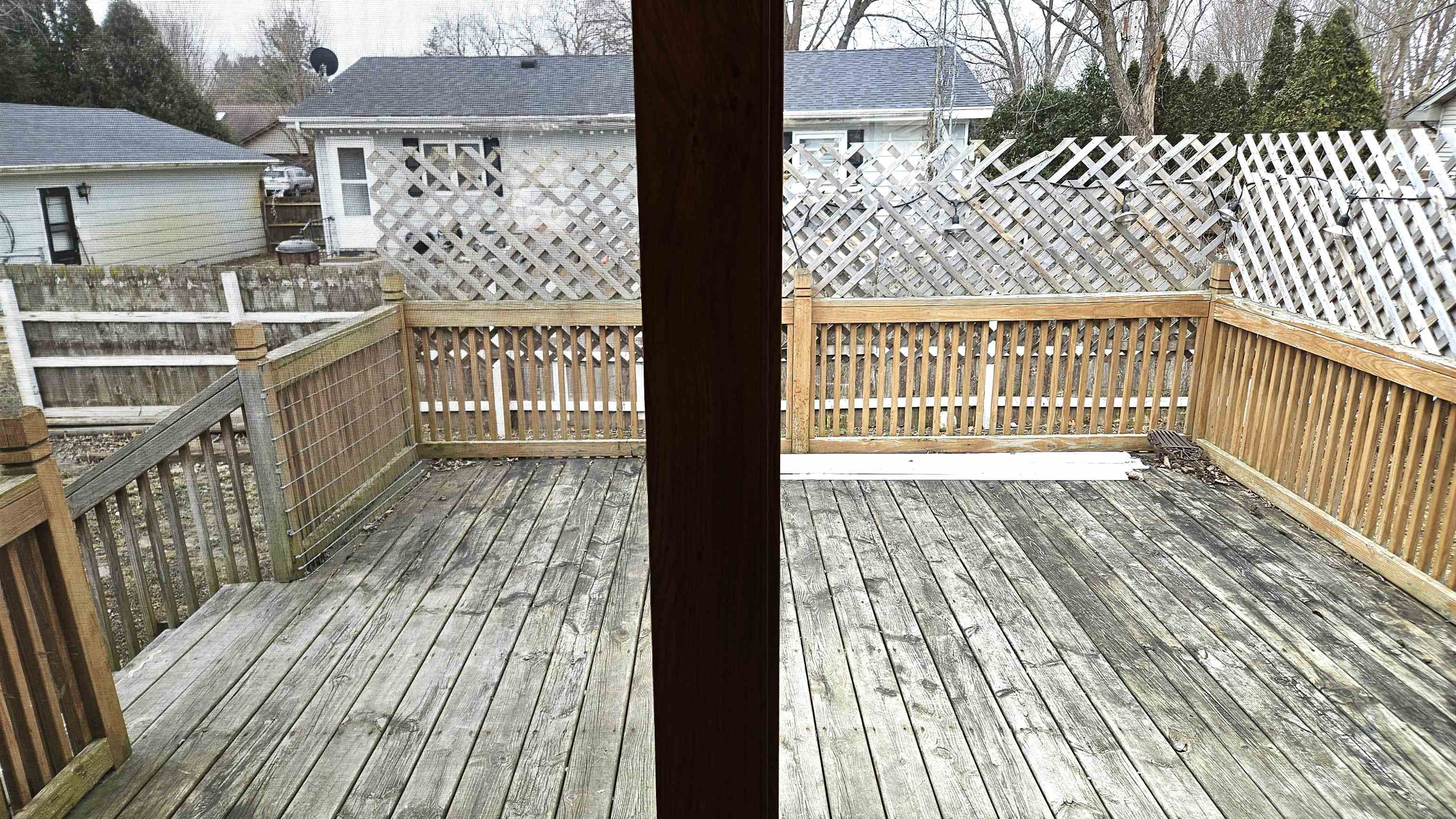 Kingston, Illinois 60145, United States, 3 Bedrooms Bedrooms, ,1 BathroomBathrooms,Residential,Pending,20585