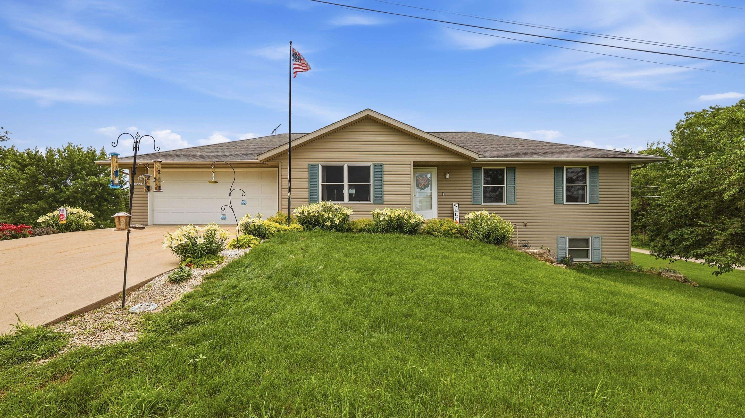 1031 N Dodge Street