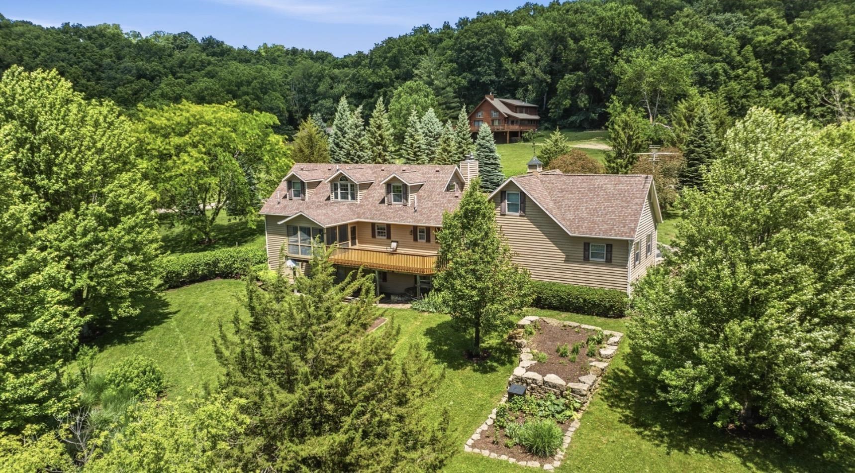 51 Shenandoah Dr