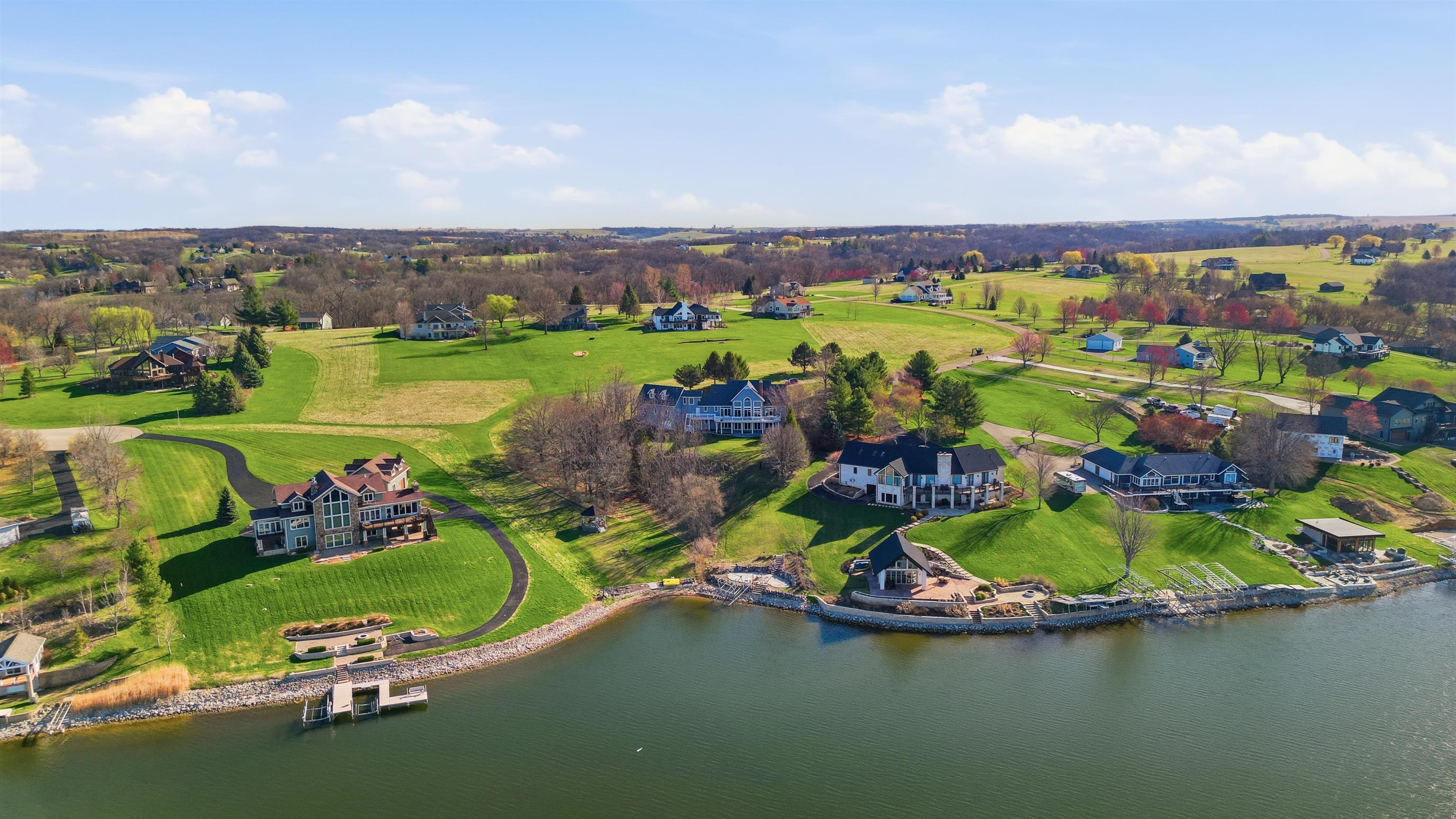 Lake Carroll, Illinois, 61046, United States, 5 Bedrooms Bedrooms, ,5 BathroomsBathrooms,Residential,Active,2035681