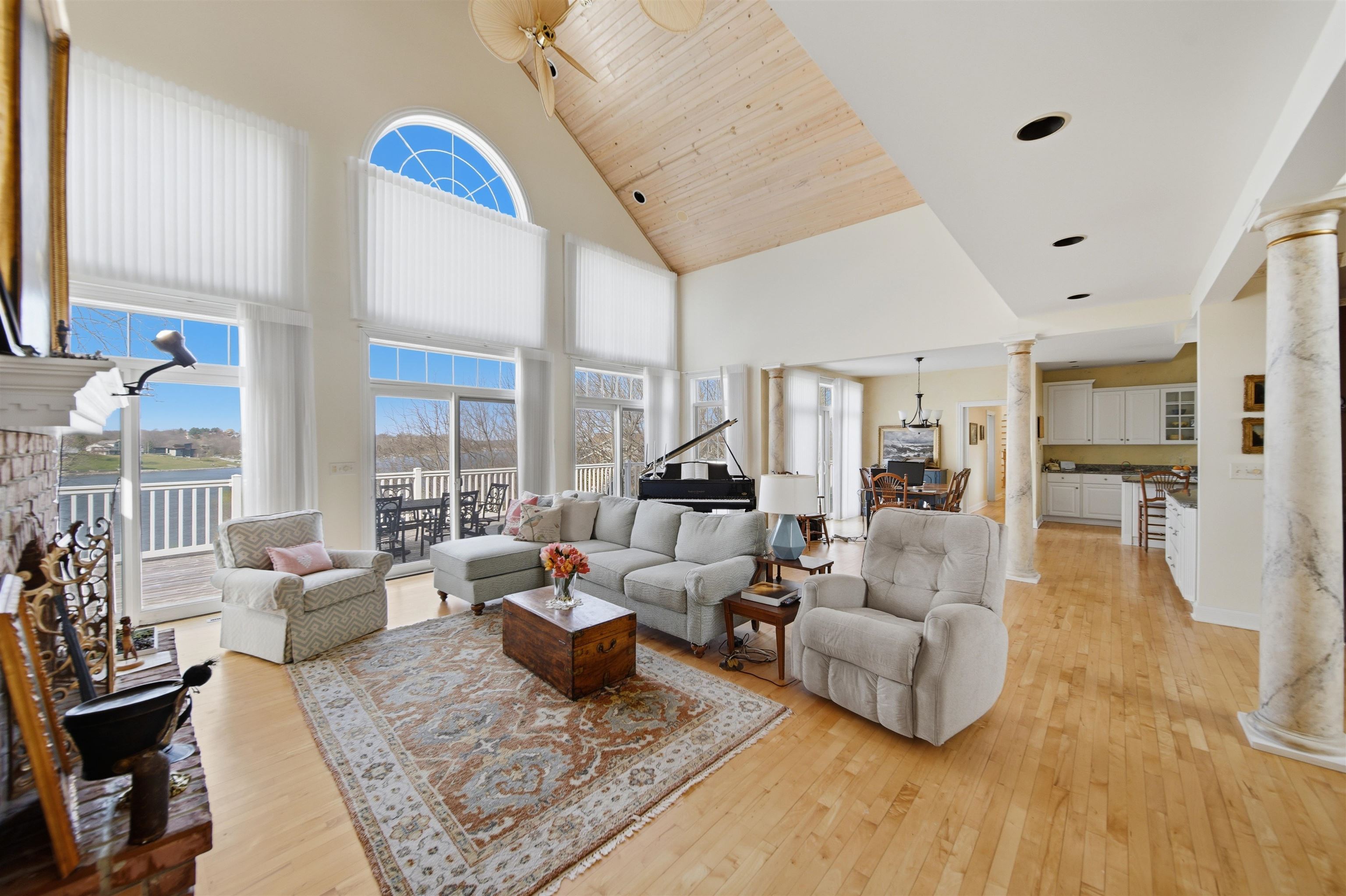 Lake Carroll, Illinois, 61046, United States, 5 Bedrooms Bedrooms, ,5 BathroomsBathrooms,Residential,Active,2035681