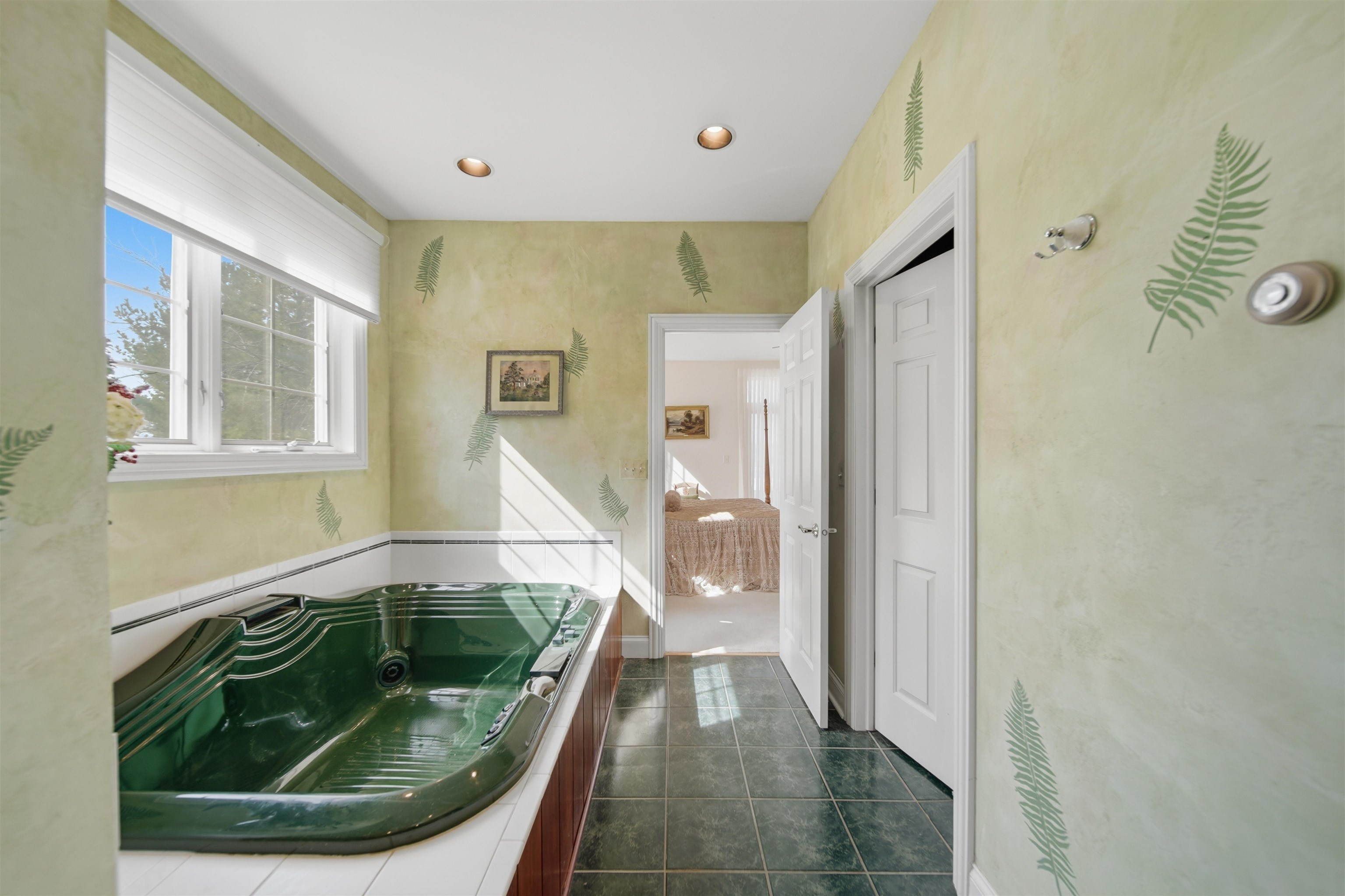 Lake Carroll, Illinois, 61046, United States, 5 Bedrooms Bedrooms, ,5 BathroomsBathrooms,Residential,Active,2035681