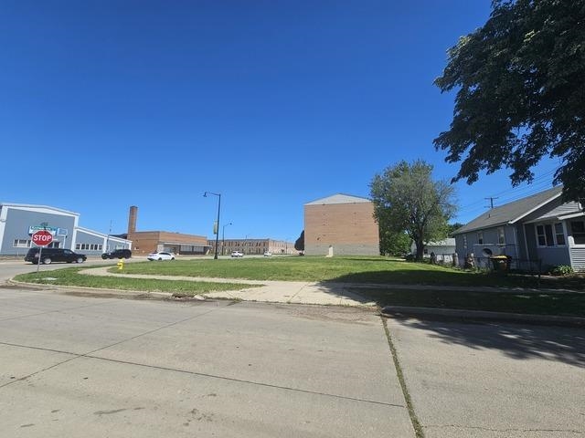 2134 Kishwaukee Street - Photo 4