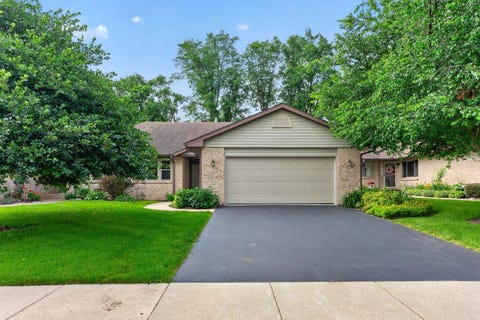 Condo For Sale - 6207 Carriage Green Way<br/> ROCKFORD, IL 61108