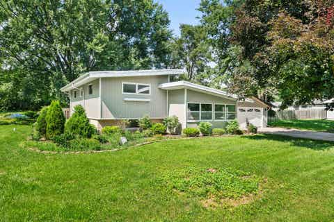 Homes For Sale - 3341 Cornelia Avenue<br/> ROCKFORD, IL 61102