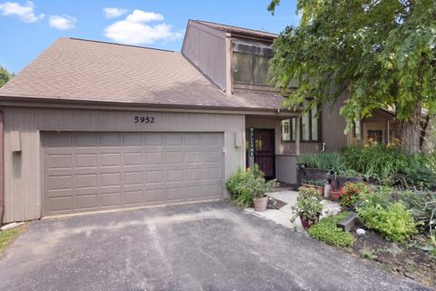 Townhouse For Sale - 5952 Allerton Drive<br/> ROCKFORD, IL 61114