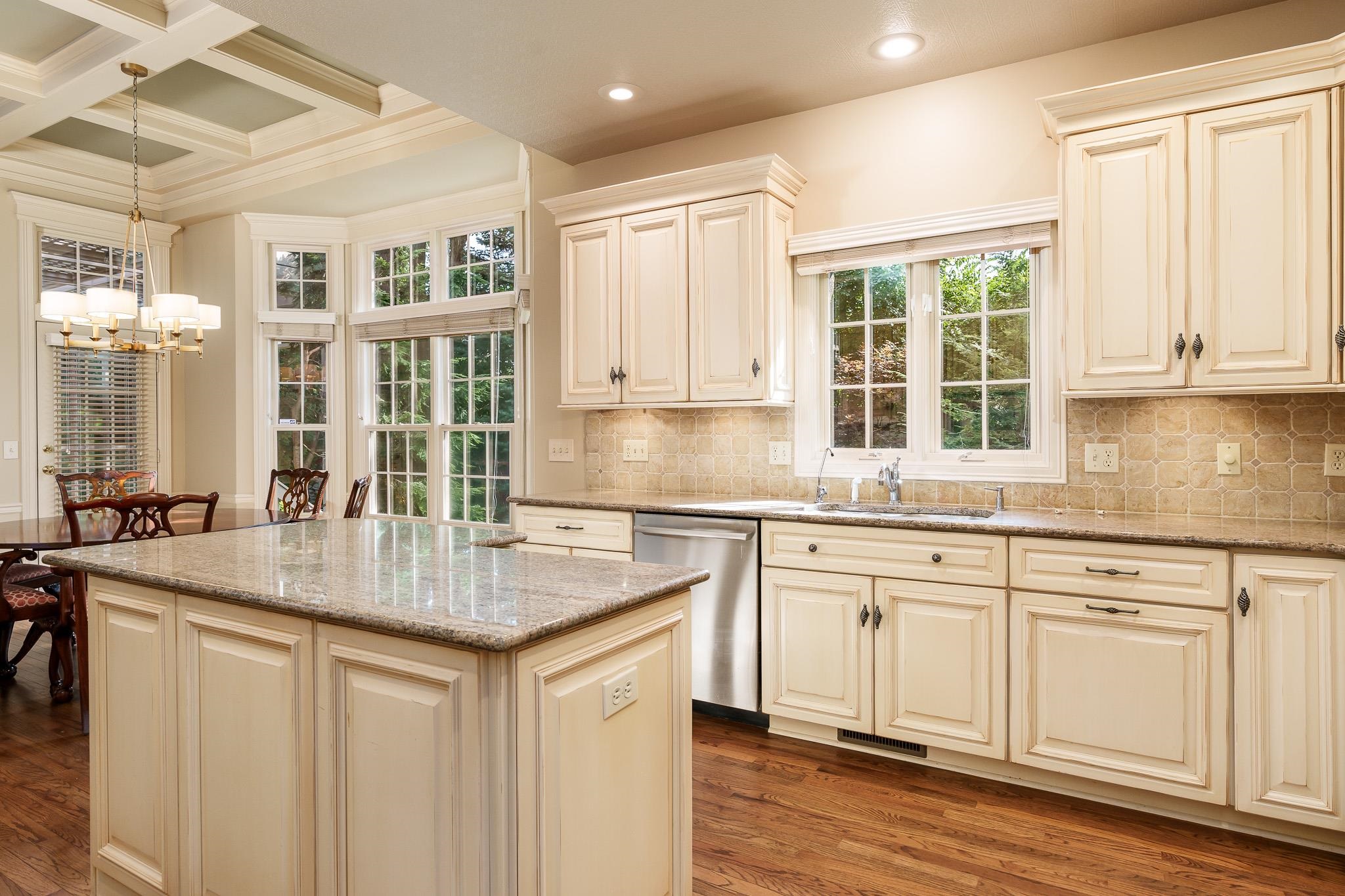 Rockford, Illinois 61114, United States, 4 Bedrooms Bedrooms, ,4 BathroomsBathrooms,Residential,Pending,45134