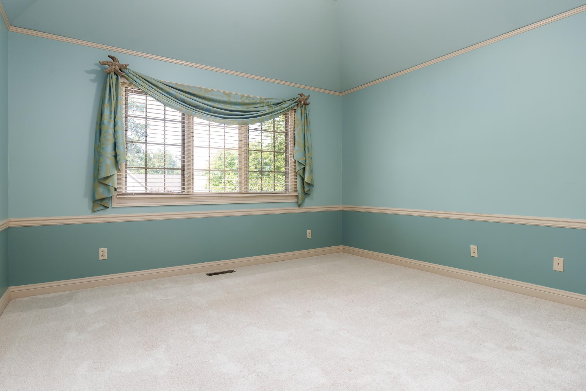 Rockford, Illinois 61114, United States, 4 Bedrooms Bedrooms, ,4 BathroomsBathrooms,Residential,Pending,45134