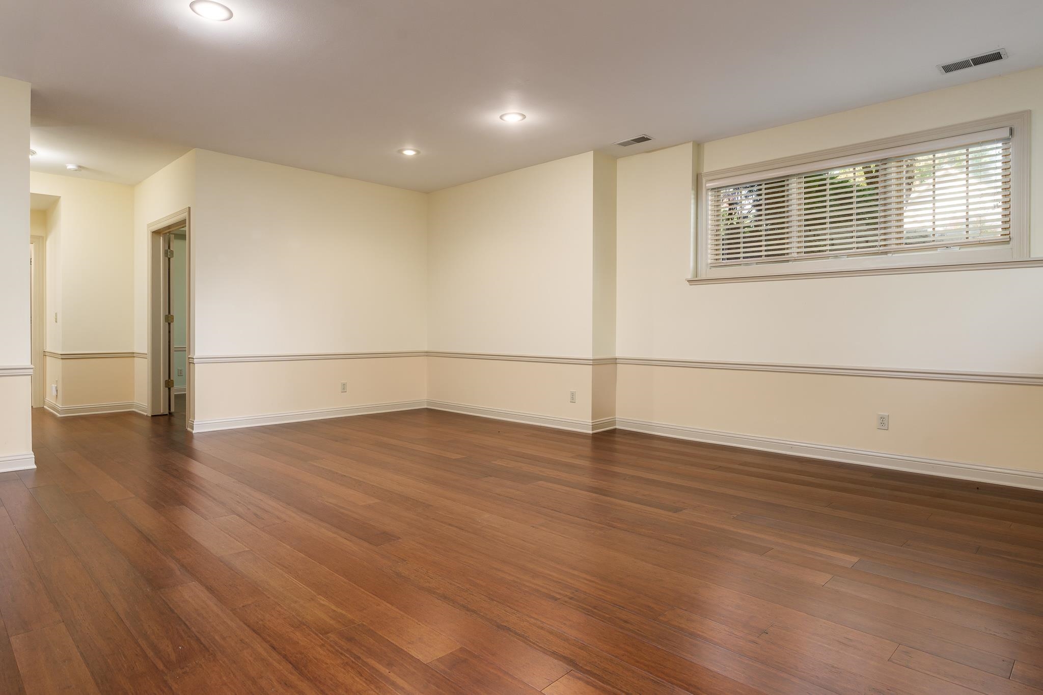 Rockford, Illinois 61114, United States, 4 Bedrooms Bedrooms, ,4 BathroomsBathrooms,Residential,Pending,45134