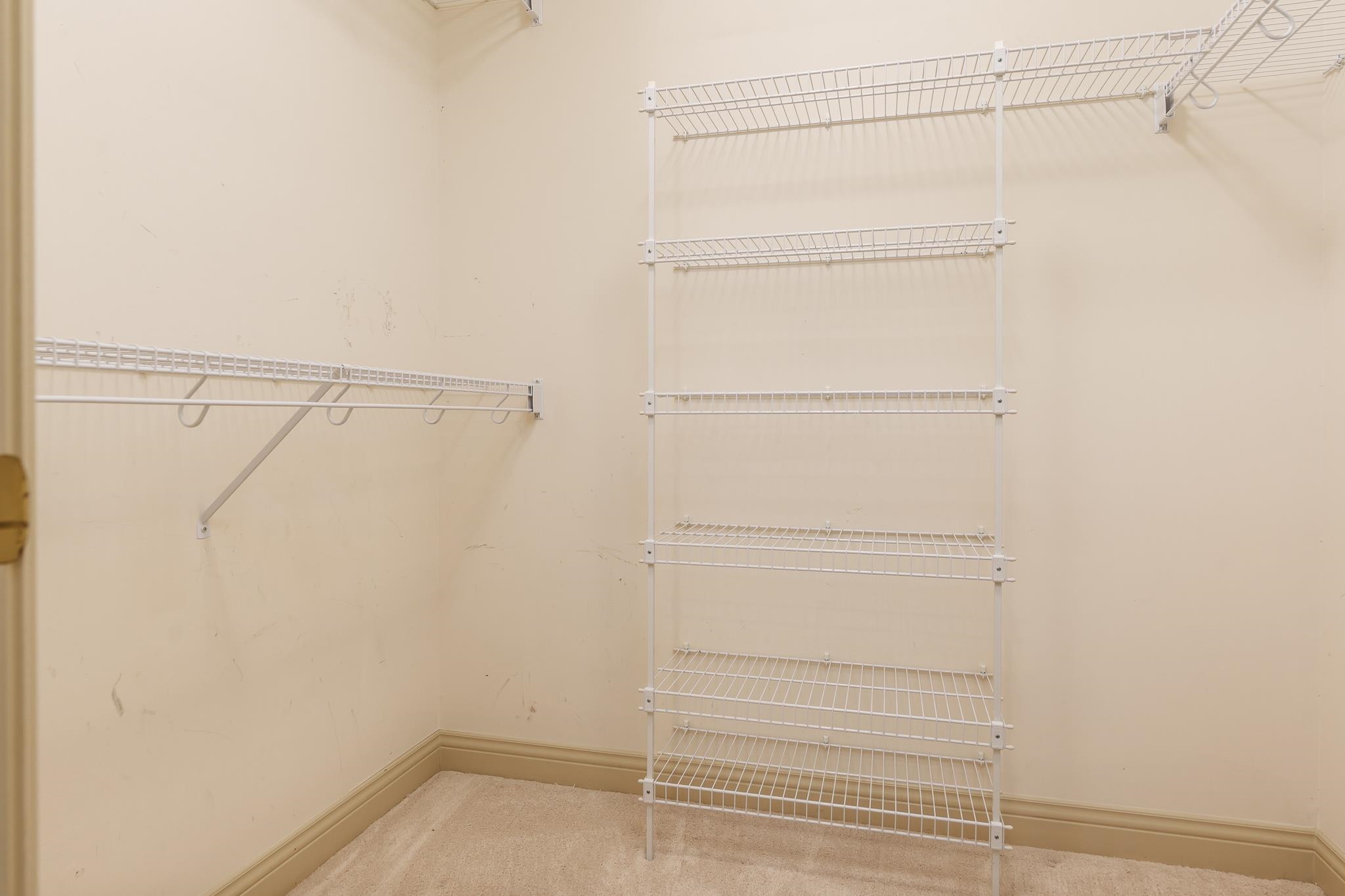 Rockford, Illinois 61114, United States, 4 Bedrooms Bedrooms, ,4 BathroomsBathrooms,Residential,Pending,45134