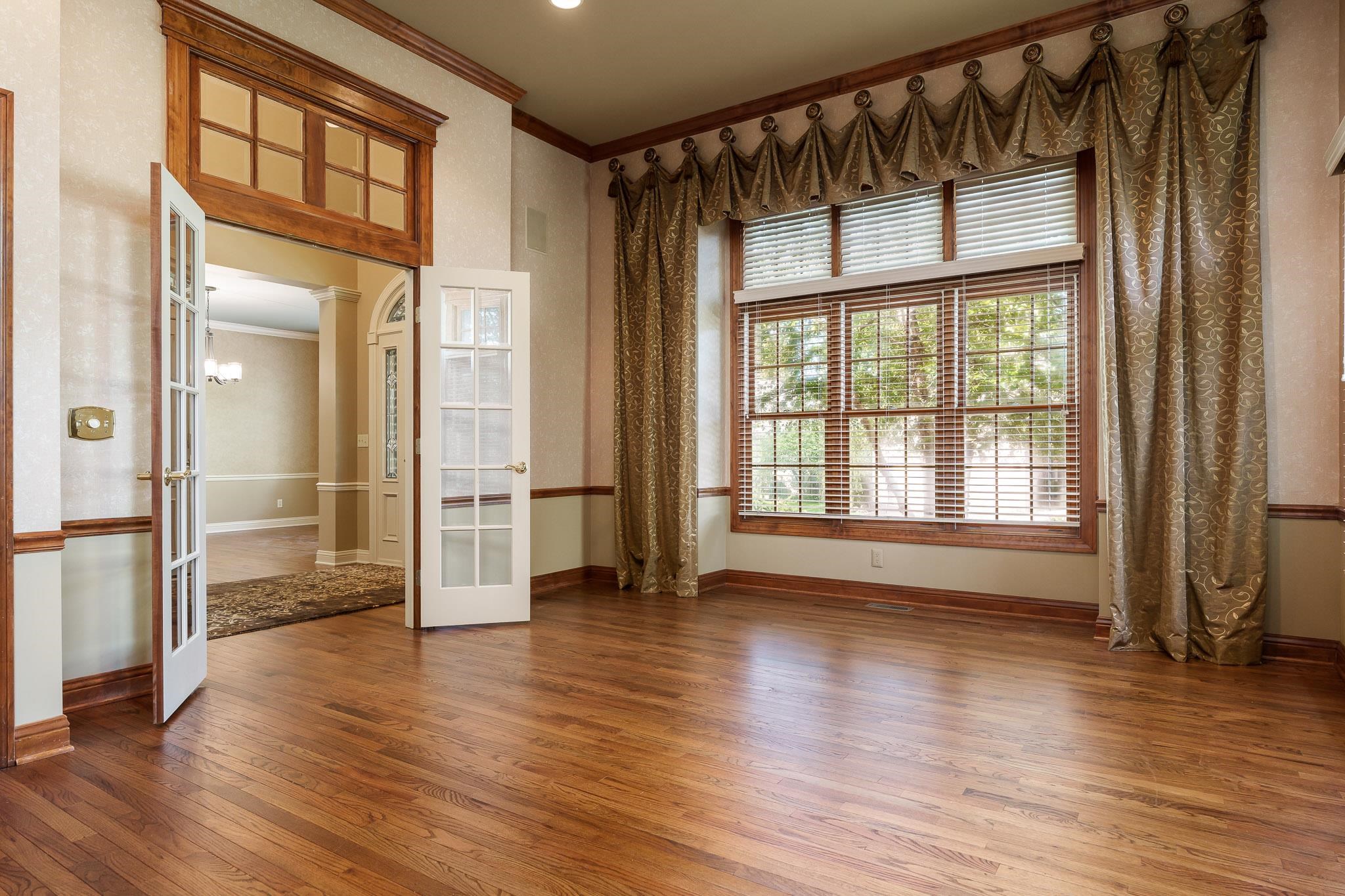 Rockford, Illinois 61114, United States, 4 Bedrooms Bedrooms, ,4 BathroomsBathrooms,Residential,Pending,45134