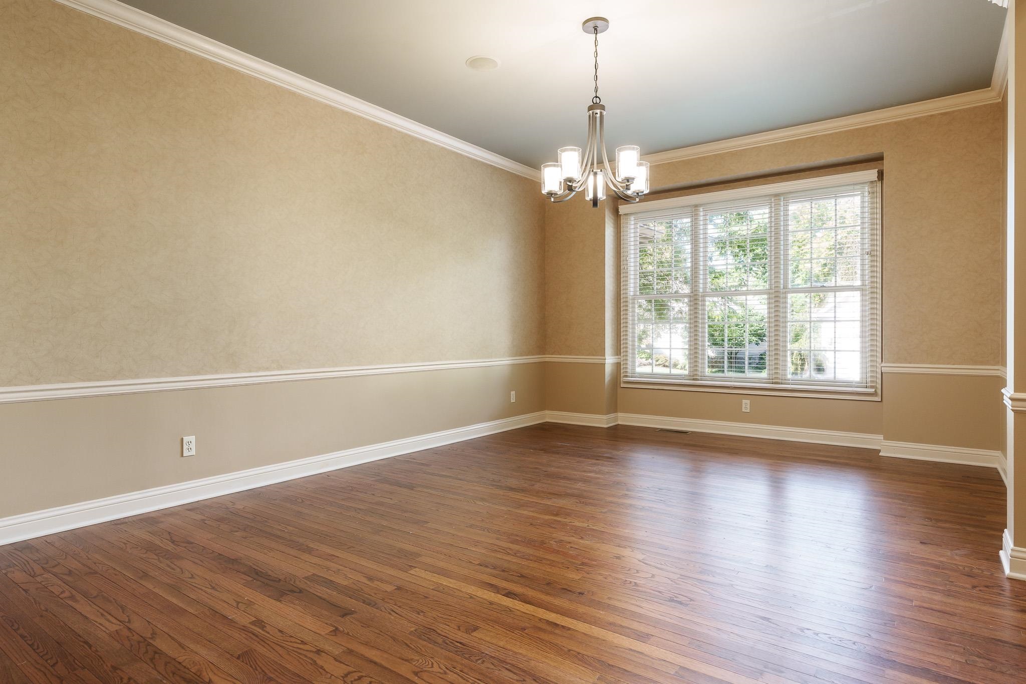 Rockford, Illinois 61114, United States, 4 Bedrooms Bedrooms, ,4 BathroomsBathrooms,Residential,Pending,45134