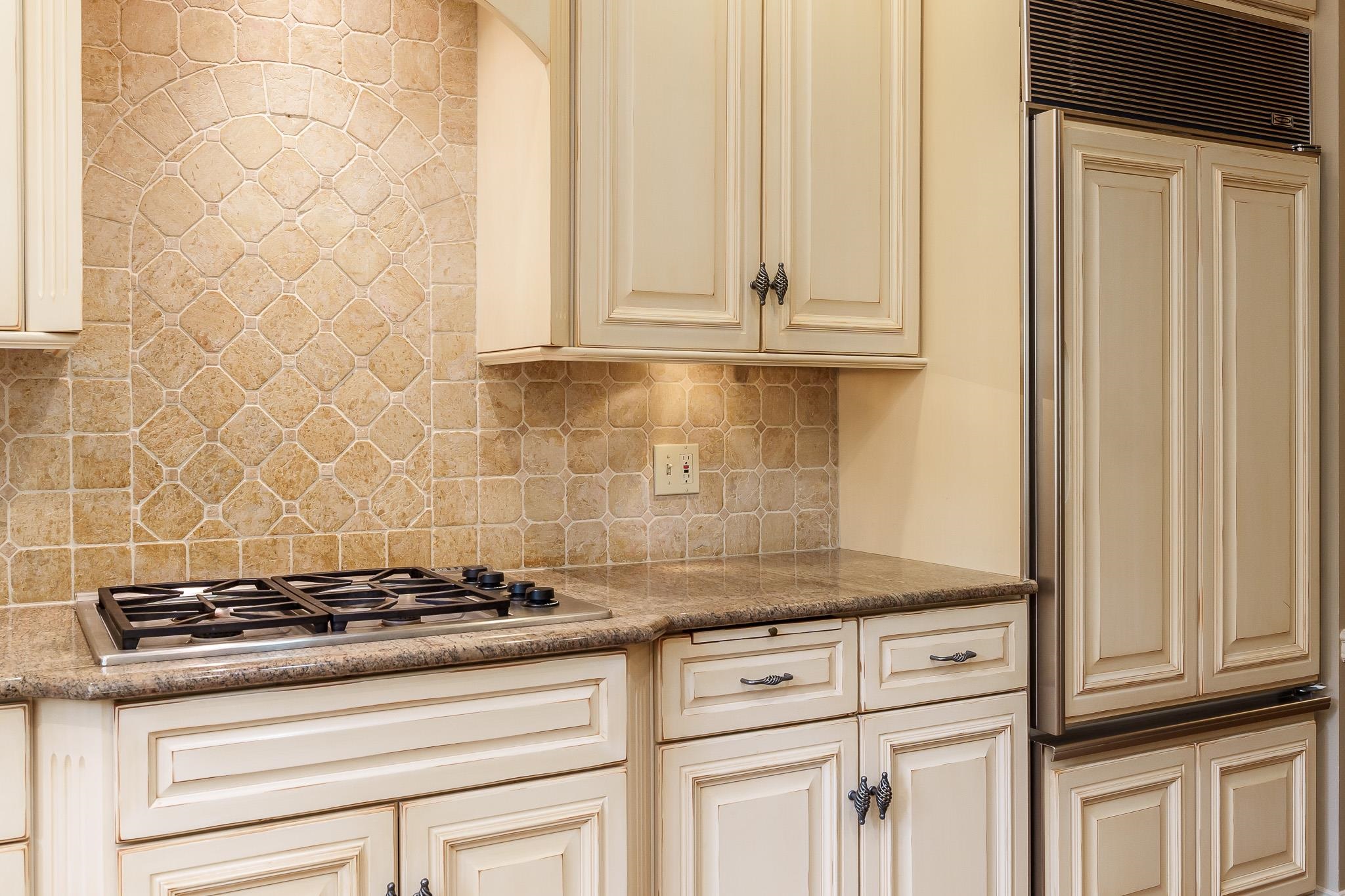 Rockford, Illinois 61114, United States, 4 Bedrooms Bedrooms, ,4 BathroomsBathrooms,Residential,Pending,45134