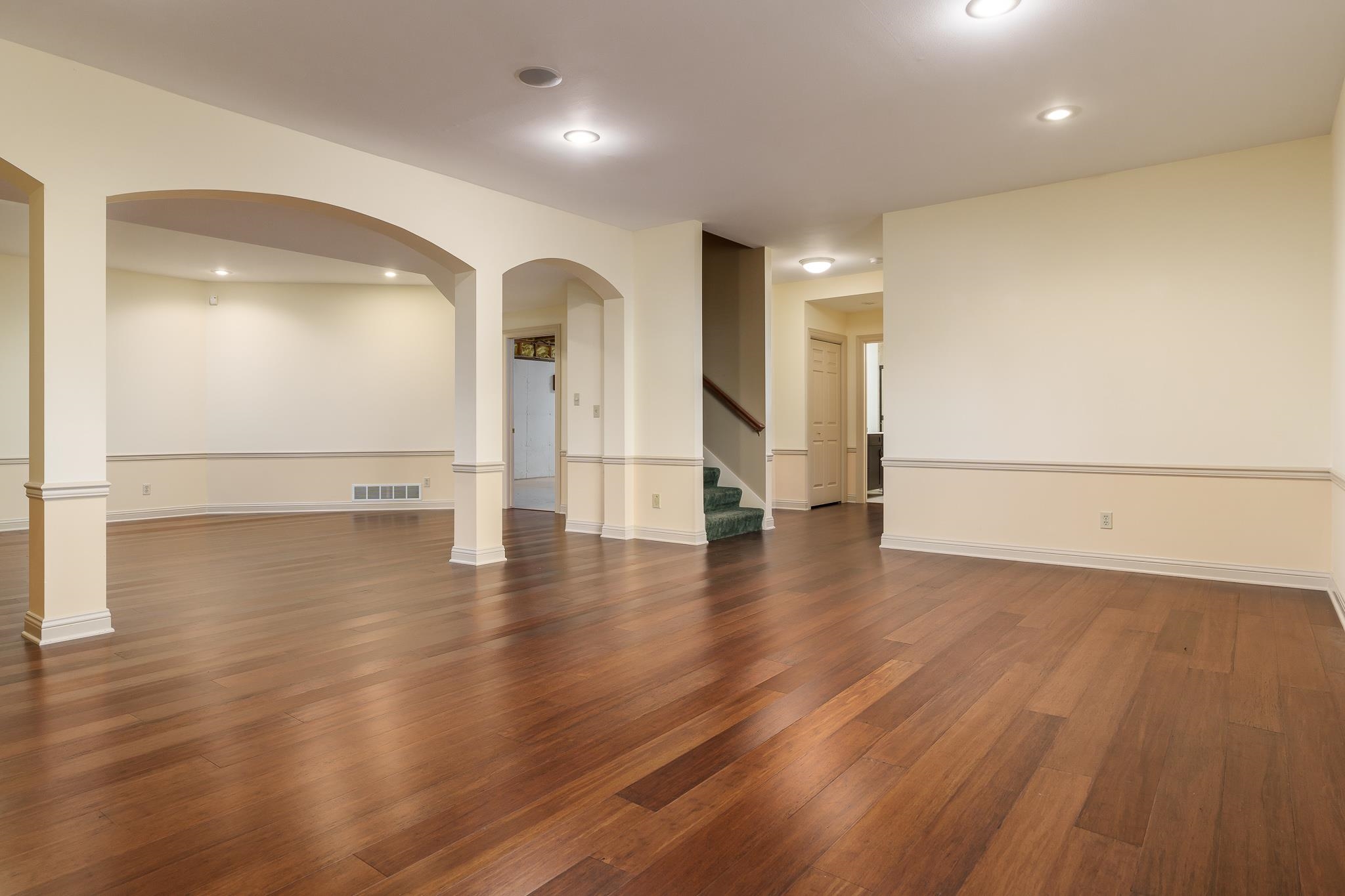 Rockford, Illinois 61114, United States, 4 Bedrooms Bedrooms, ,4 BathroomsBathrooms,Residential,Pending,45134