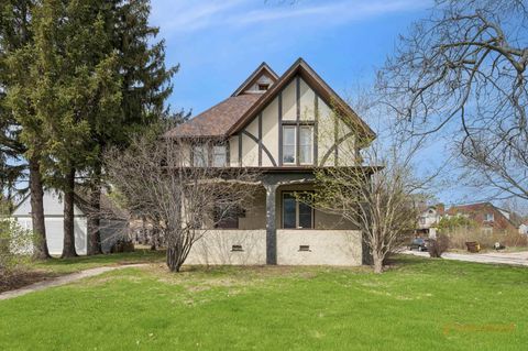 Multifamily For Sale - 2522 E State Street<br/> ROCKFORD, IL 61107
