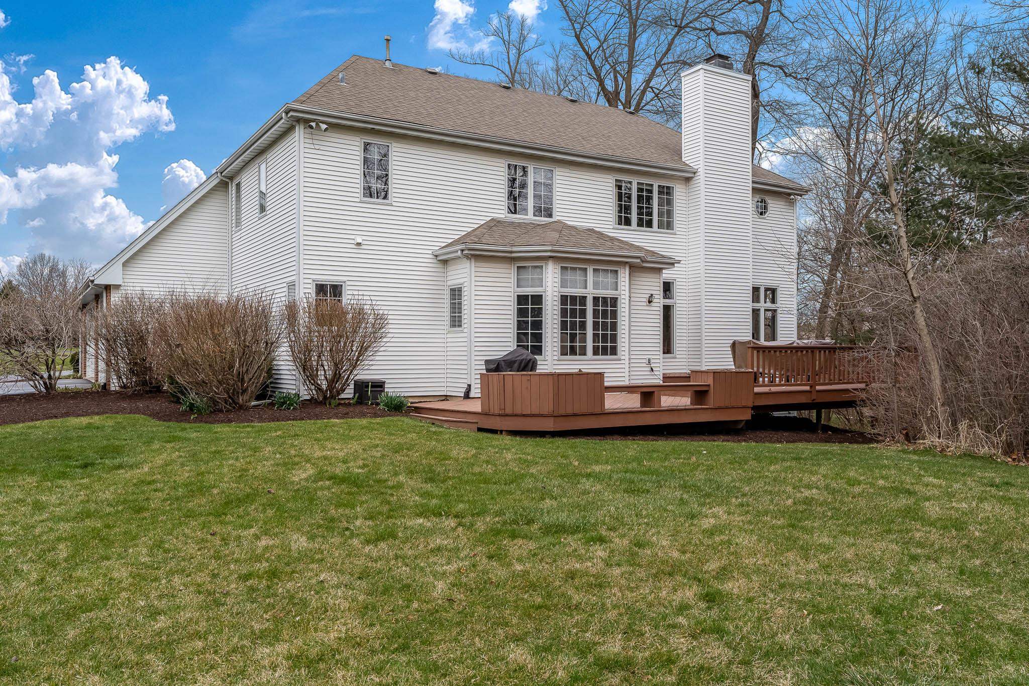 Belvidere, Illinois 61008, United States, 4 Bedrooms Bedrooms, ,4 BathroomsBathrooms,Residential,Pending,62337