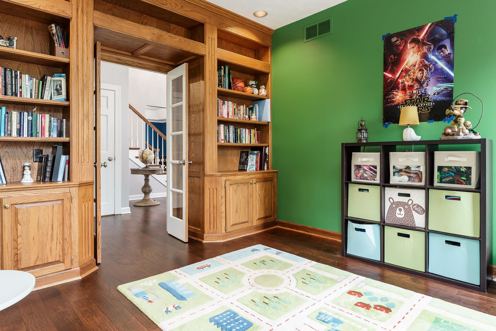 Belvidere, Illinois 61008, United States, 4 Bedrooms Bedrooms, ,4 BathroomsBathrooms,Residential,Pending,62337