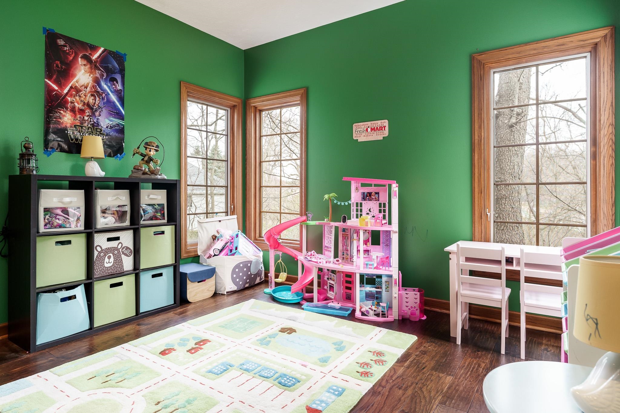 Belvidere, Illinois 61008, United States, 4 Bedrooms Bedrooms, ,4 BathroomsBathrooms,Residential,Pending,62337