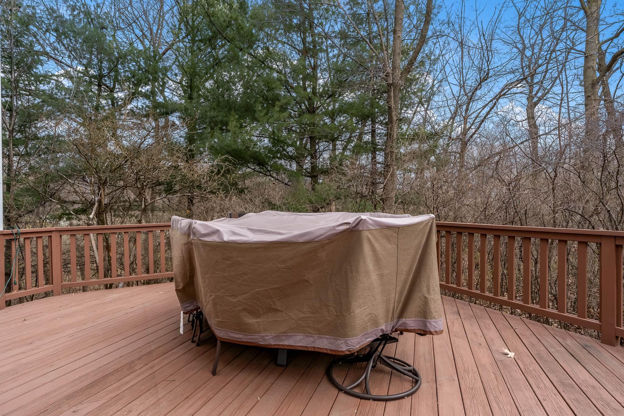 Belvidere, Illinois 61008, United States, 4 Bedrooms Bedrooms, ,4 BathroomsBathrooms,Residential,Pending,62337