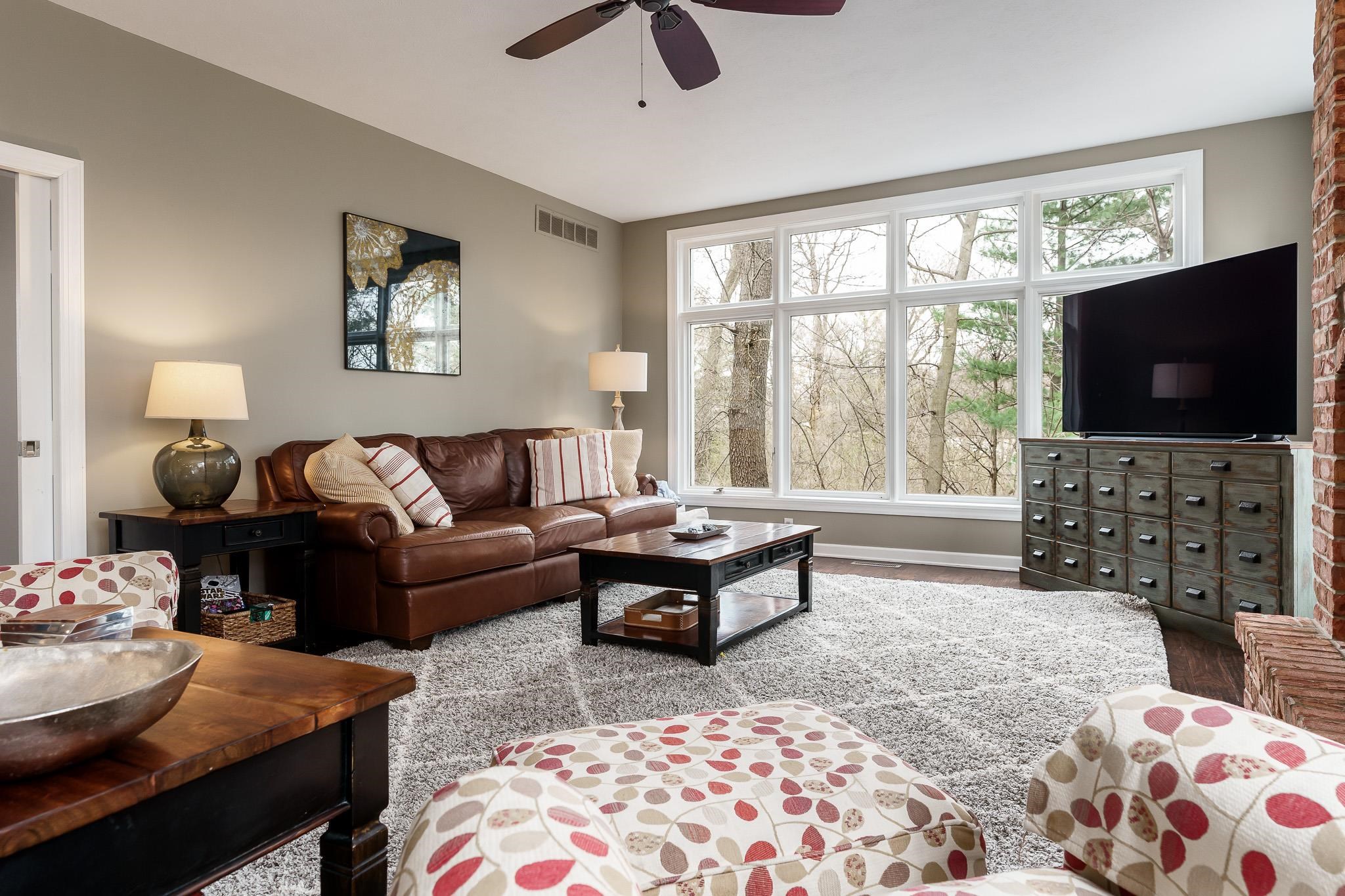 Belvidere, Illinois 61008, United States, 4 Bedrooms Bedrooms, ,4 BathroomsBathrooms,Residential,Pending,62337