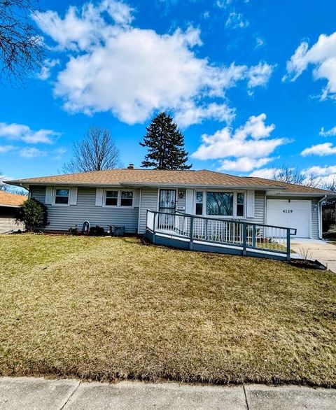 Homes For Sale - 4119 Seward Avenue<br/> ROCKFORD, IL 61108