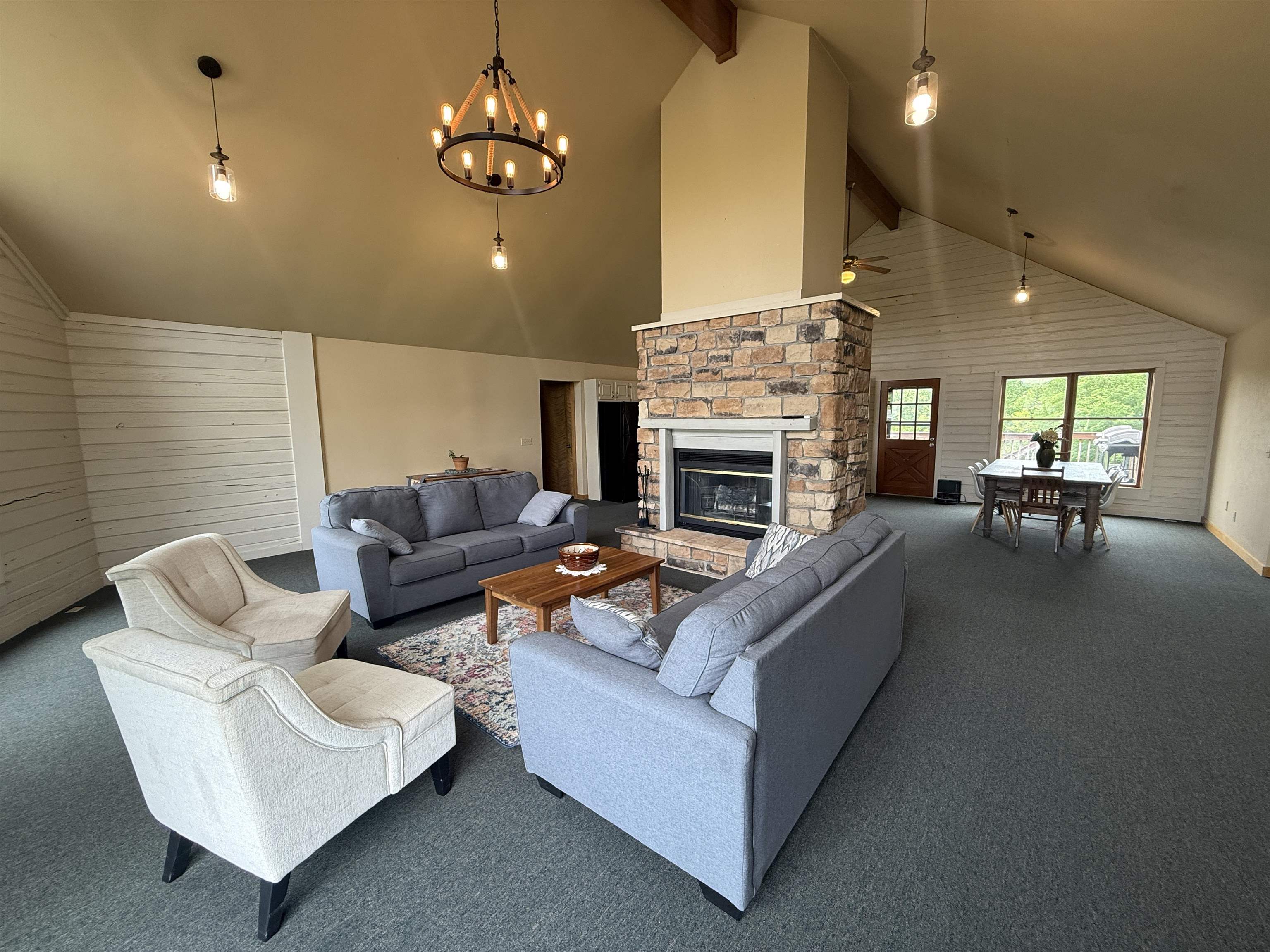 5140 Highway 20 West