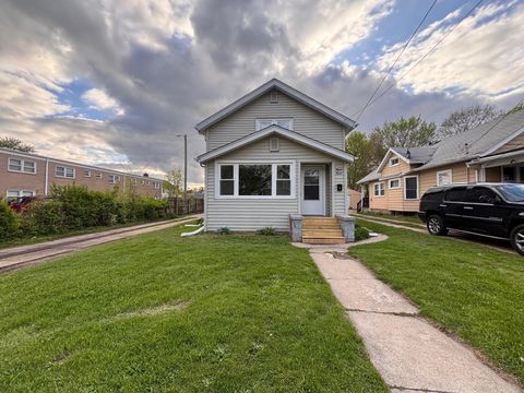 Homes For Sale - 1512 Price Street<br/> ROCKFORD, IL 61103
