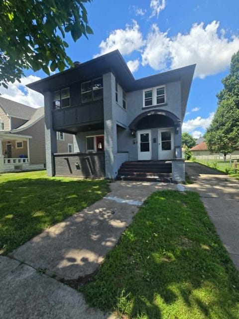 Multifamily For Sale - 1721 S 5th Street<br/> ROCKFORD, IL 61104