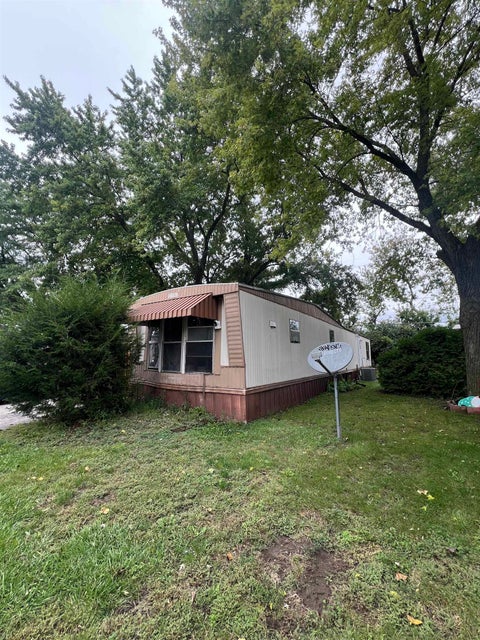 Mobile Home For Sale - 5378 Pebble Lane<br/> Winnebago County, LOVES PARK, IL 61111