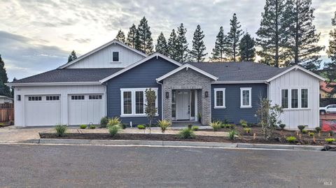 Photo of 1902 Carlile Place, Santa Rosa, CA 95403 (MLS # 326009477)