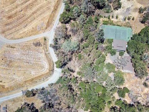 A home in St. Helena